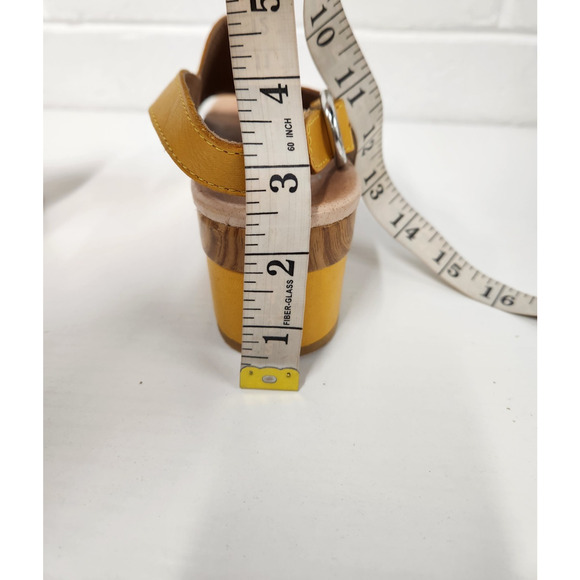 Dansko Women's Madalyn Mango Burnish Leather Clog Sandals, Size 39 (US 8.5) - Picture 11 of 11